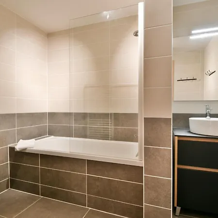 Appartement Les Carlines 01 *